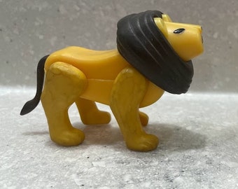 fisher price toy lion vintage play family little people circus lion