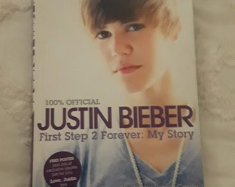 JUSTIN BIEBER HARDCOVER Book 2010