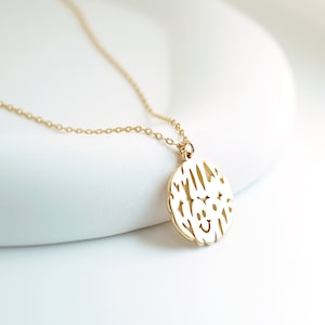 Sonríe más. Collar de sonrisa. Collar de buenas vibraciones. Collar de dama de honor. Regalo de novia. Collar de amistad. De vuelta a la escuela. Collar de letras.