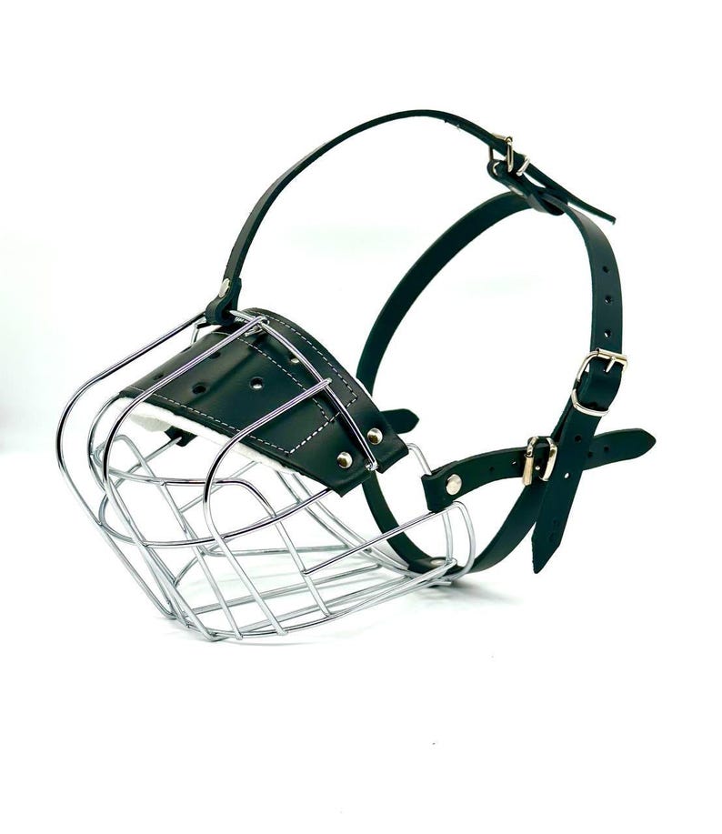 Large Leather & Metal Basket Dog Muzzle | Fits Amstaff, Pitbull, Staffy | Strong Metal - Comfortable Leather