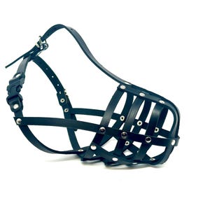 Leather Dog Muzzle for Spitz,Poodle,Husky and Other similar snout
