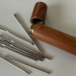 Sandalwood and Brass Blunt Needles Set