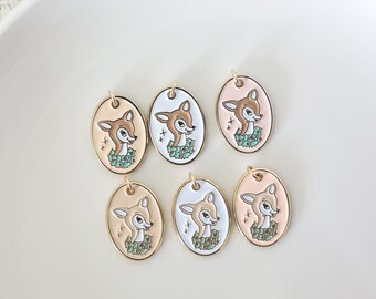 Vintage Style Deer Enamel Necklace, Kitsch Retro Deer Oval Pendant Dainty Chain Necklace, Kitsch Christmas Jewelry, Enamel Charm, Kitch Deer