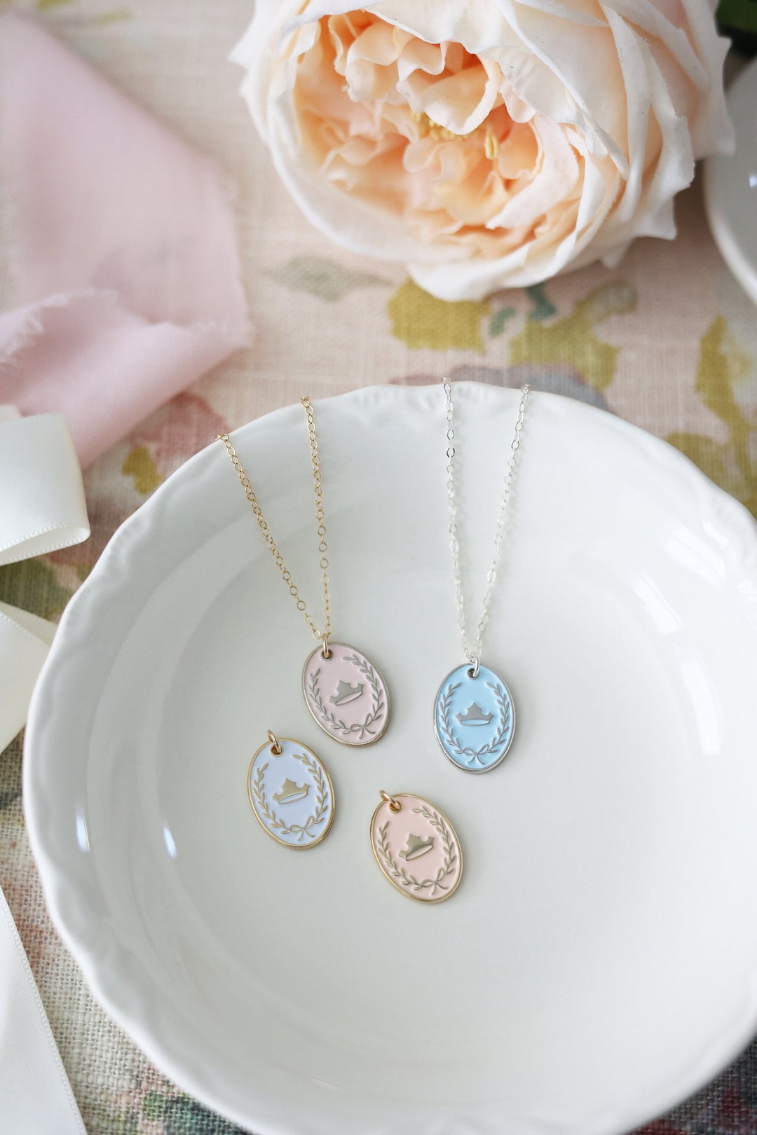 Sleeping Beauty Enamel Necklace, Princess Aurora Disney Inspired Dainty  Chain Necklace, Enamel Charm, Make It Pink, Make It Blue, Coquette