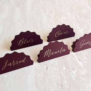 Wavy Burgundy tent place cards Wedding/Events/Hens | 100% Handwritten in modern calligraphy | 2 styles and other ink colours