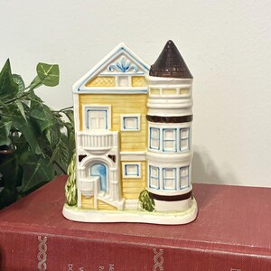 Vintage Otagiri House Planter | Ceramic Victorian House Cachepot, Cottage Style Planter, Mini House Vase, 1980s Japanese Decor, Cozy Shabby