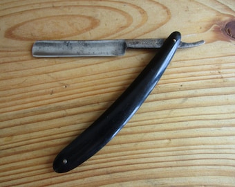 Vintage "Sports STIZ" Straight Razor - USSR Barber Accessory 1952
