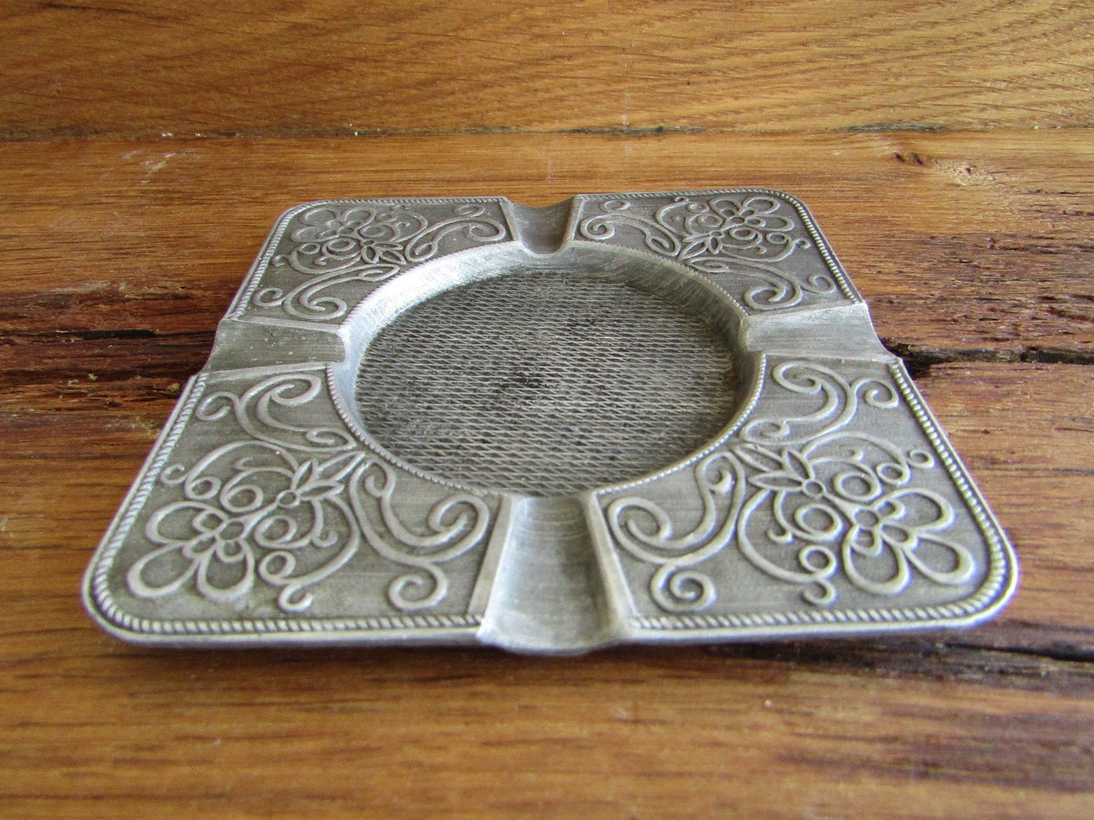 Vintage Metal Ashtray Soviet collectible souvenir ashtray Etsy