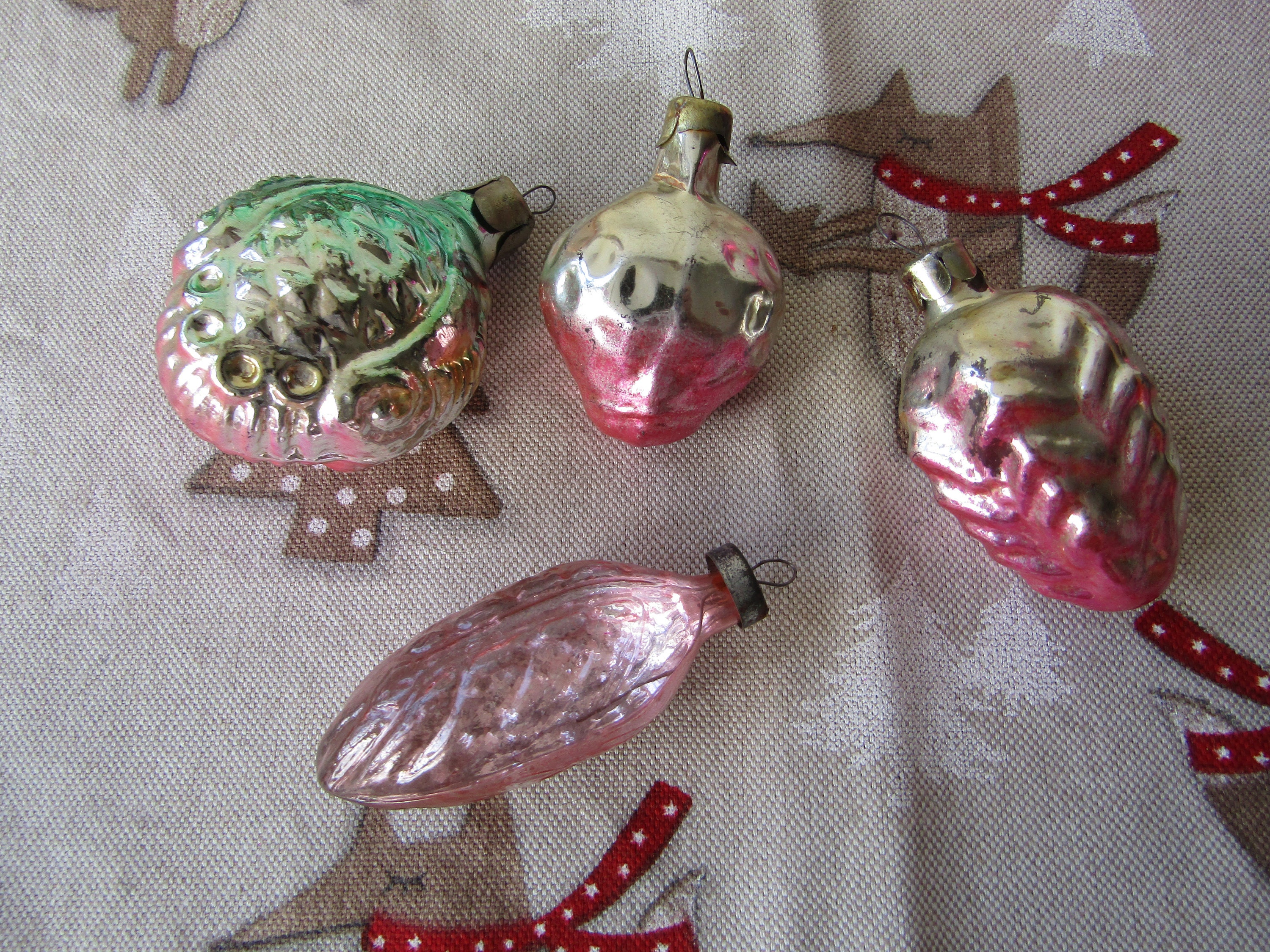 Old Ukrainian Glass Christmas Ornaments Set of 4 Pine Cone Etsy