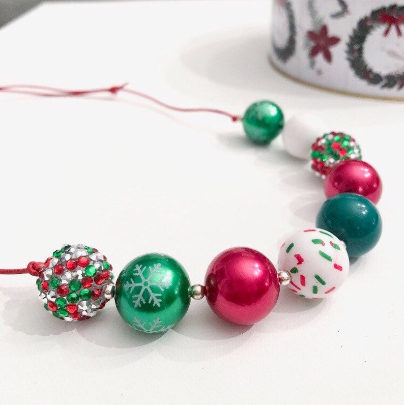 Holiday Cheer Adjustable Necklace Bubblegum Chunky Bead Adult Sliding Knot Red Green Christmas