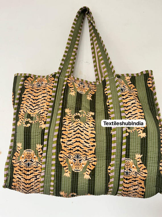 Sac Tigre Jaune Imprimé Sac à Main Matelassé Imprimé Tigre - Style Indien - Taille Moyenne - Coton - Fait Main En Inde - Neuf Sac Moto