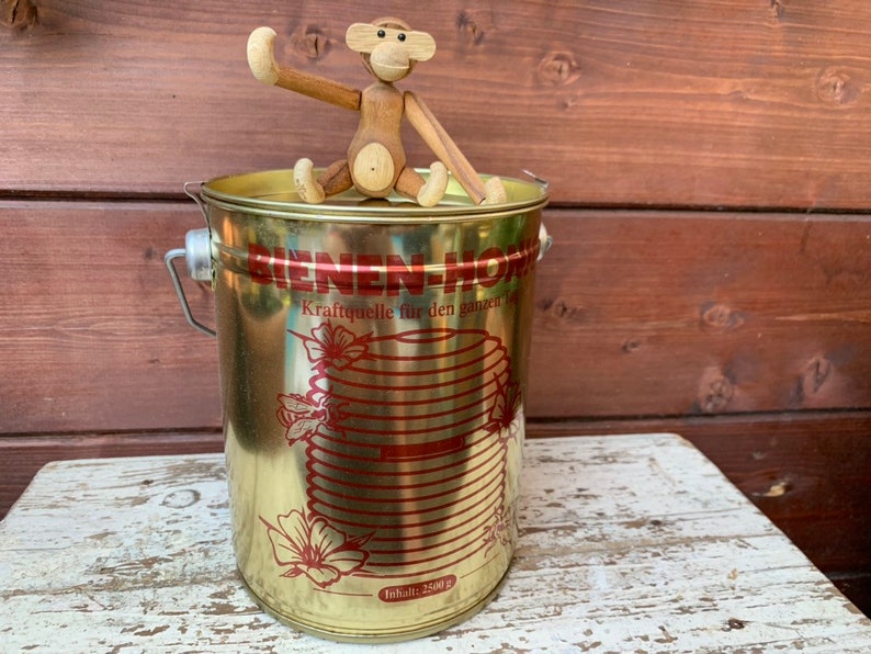 honey buckets honey buckets