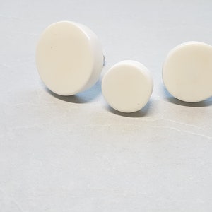 White Cemicirkle Knobs Epoxy Handles Homemade in Elegant Classic Style, Waterproof Furniture Pulls for Cabinet