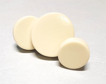 White Cemicirkle Bathroom Knob Pulls Homemade of Epoxy resin and Wood. Elegant Classic Waterproof Furniture Handles