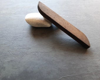 Eleganta trähandtag, Handgjorda handtag, Dekorativt handtag, Moderna möbelbeslag, Elegant handtag, Mycket dekorativt handtag för inomhusbruk