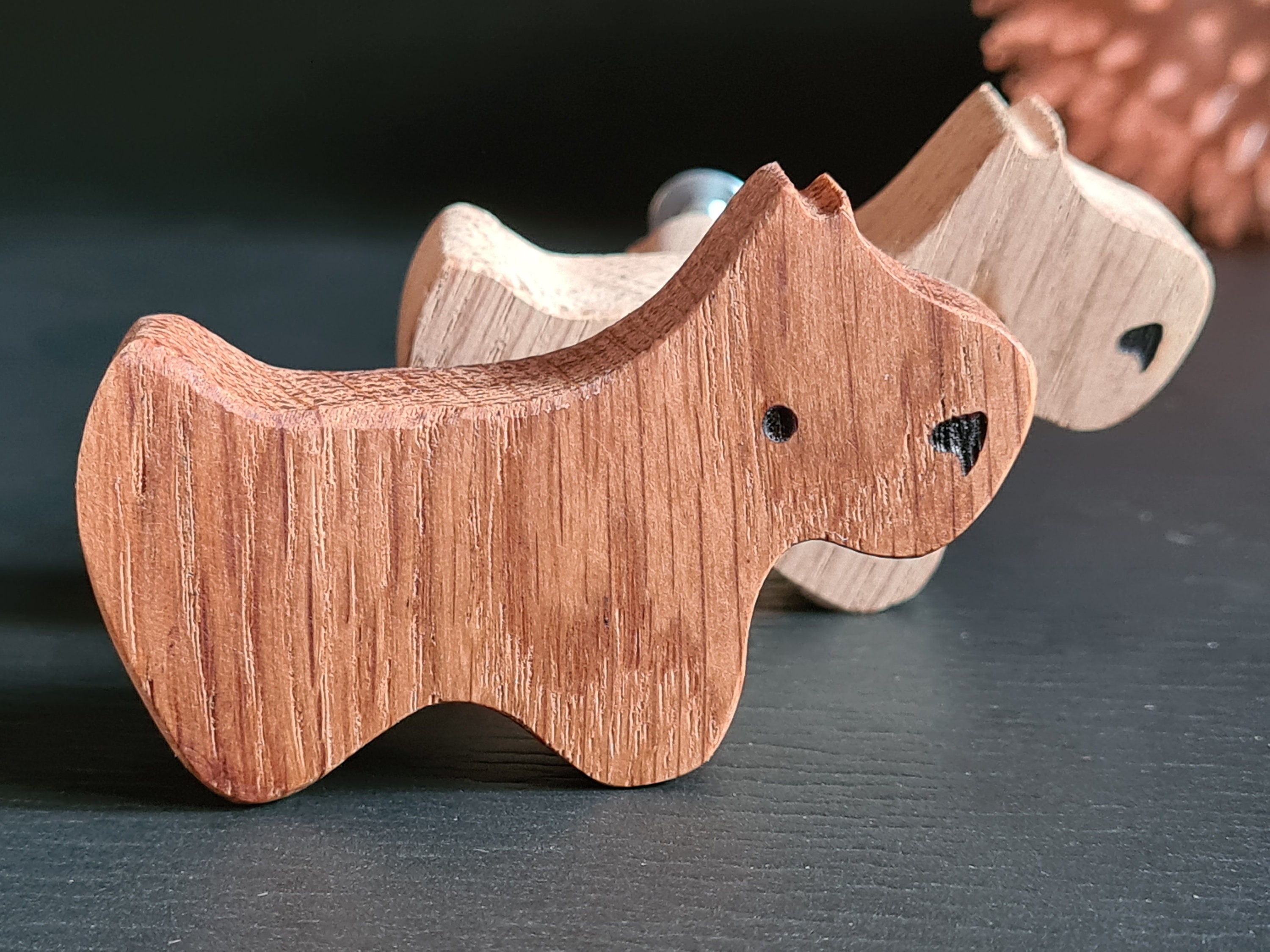 Dog Animal Wood Knobs, Drawer Pull Handle, Decorative Figurine, Kids Children's Furniture, Novelty Cupboard Ecological Wooden handle