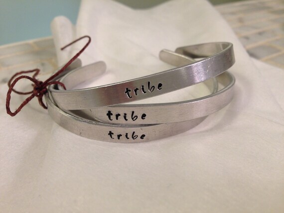 Sterling Silver Friendship Knot Bangle Bracelet - Ellie Ellie