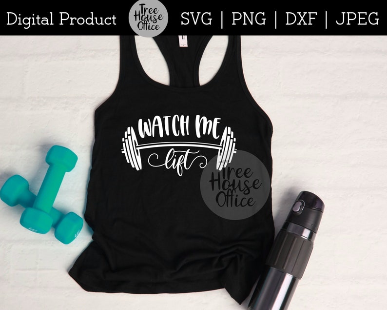 Puede incluir: Camiseta de tirantes negra con texto blanco que dice "Watch Me Lift" con un gr&aacute;fico de barra. El texto est&aacute; en una fuente manuscrita.