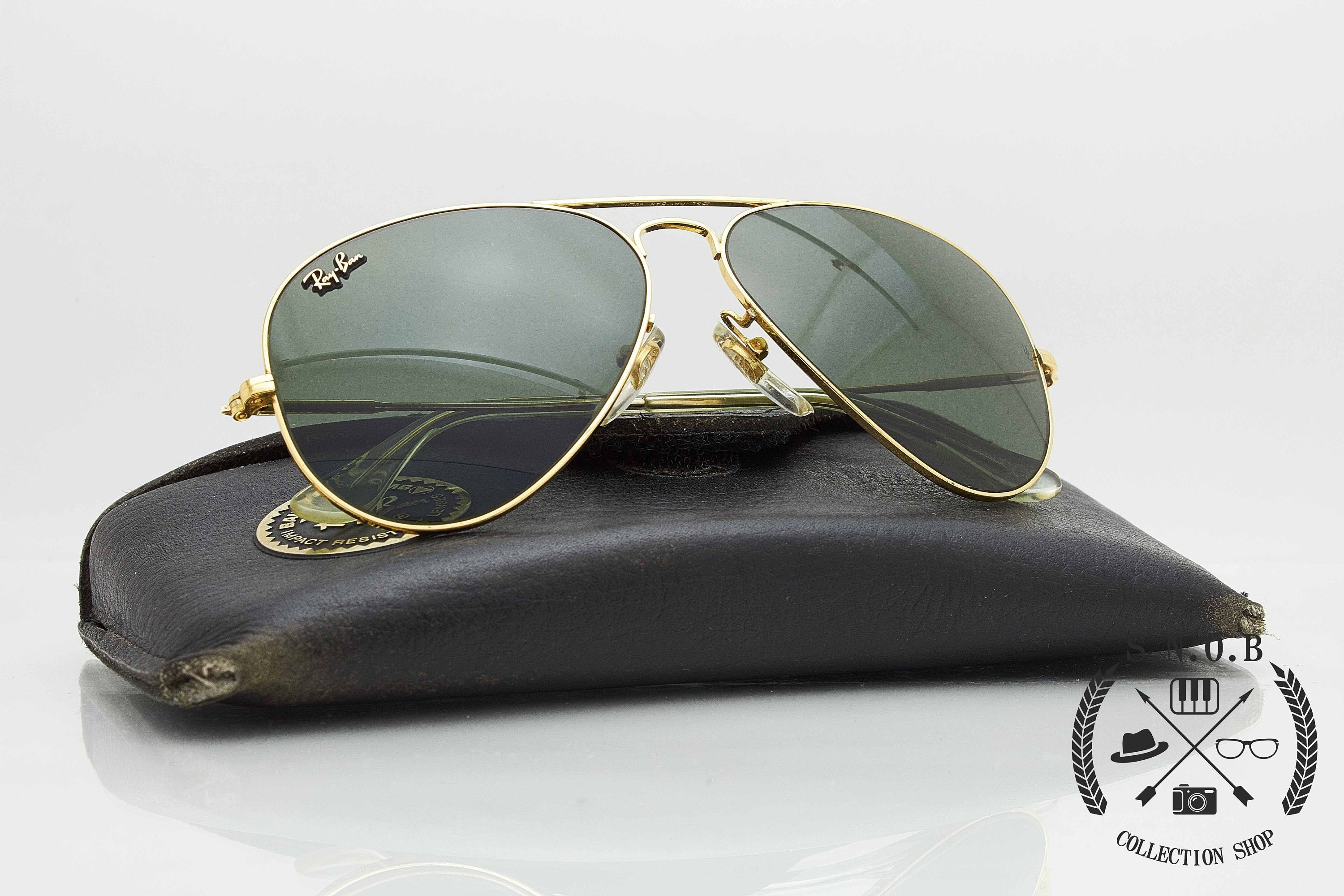ray ban mirrored aviators