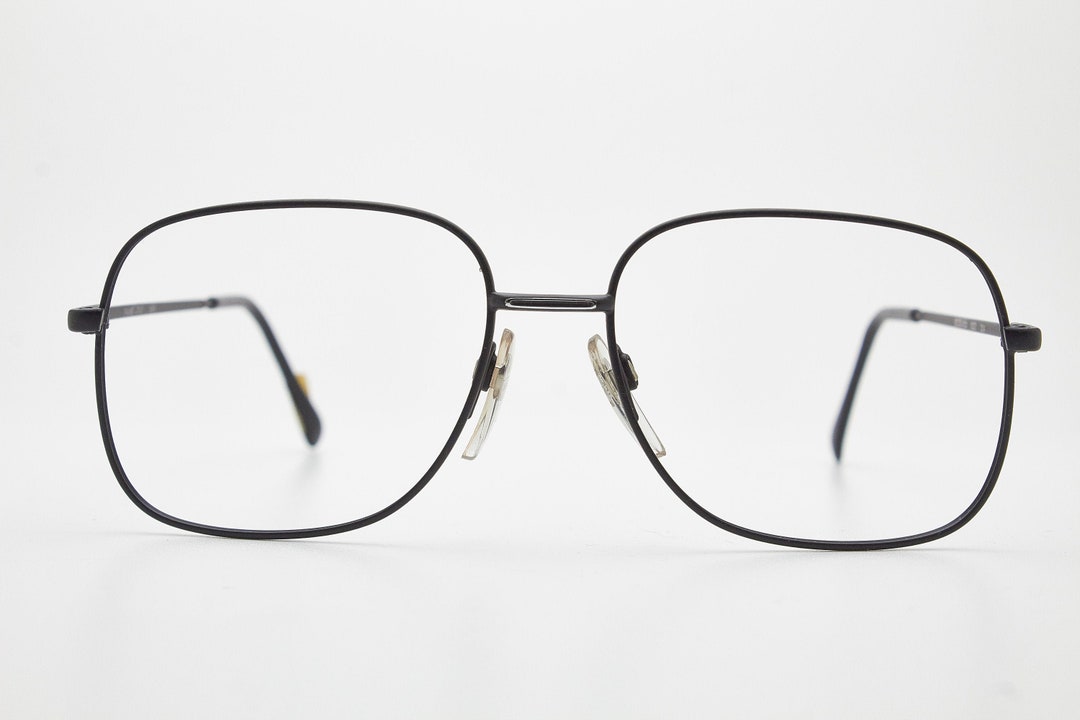 Vintage Man Eyewear LUXOTTICA 1037 Black Metal Frame Man's - Etsy