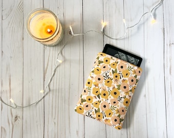 Poppy Padded Kindle Paperwhite Sleeve | E-Reader Sleeve | Kindle Cover | Bookish Gift | Kindle Accessories | Premium