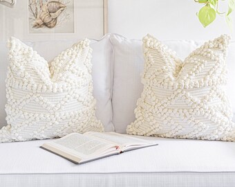 minimalist cushions
