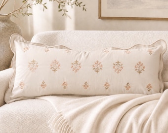 Funda larga para almohada lumbar para cama, bordado floral, terciopelo blanco crema, decorativa, 14x36, borde festoneado, para sofá, sillón o dormitorio (solo la funda).