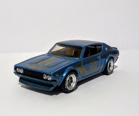 hot wheels 2000 gtr