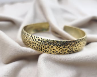 Antique Gold Plated Brass Cuff Bracelet, Minimal Textured Bangle, Vintage Bangle, Ethnic Style Bangle, Handmade Jewelry, Gift For Women