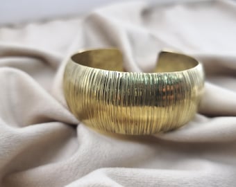 Textured Gold Plated Brass Cuff Bangle, Wide Minimal Bracelet, Statement Bracelet, Handmade Jewelry, Modern Jewelry, Statement Bracelet
