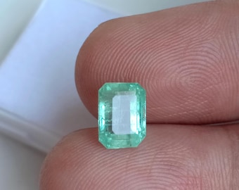 Colombian Green Emerald, 1.70 Cts Russian Octagon Emerald, AGR Certified
