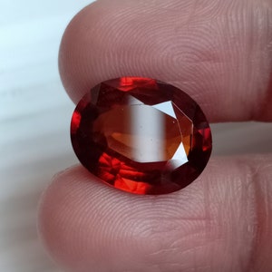 11.92 CT Natural Hessonite Garnet: Untreated Red-Orange Gemstone