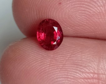 Natural Red Spinel: 0.70 Carat Oval Gemstone, Mozambique