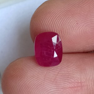 Vivid Pinkish Red Unheated Ruby: 2.65 Cts African Cushion Gemstone