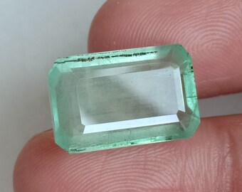 13.64 ct Natural Colombian Emerald: Vintage Octagon Cut Gemstone