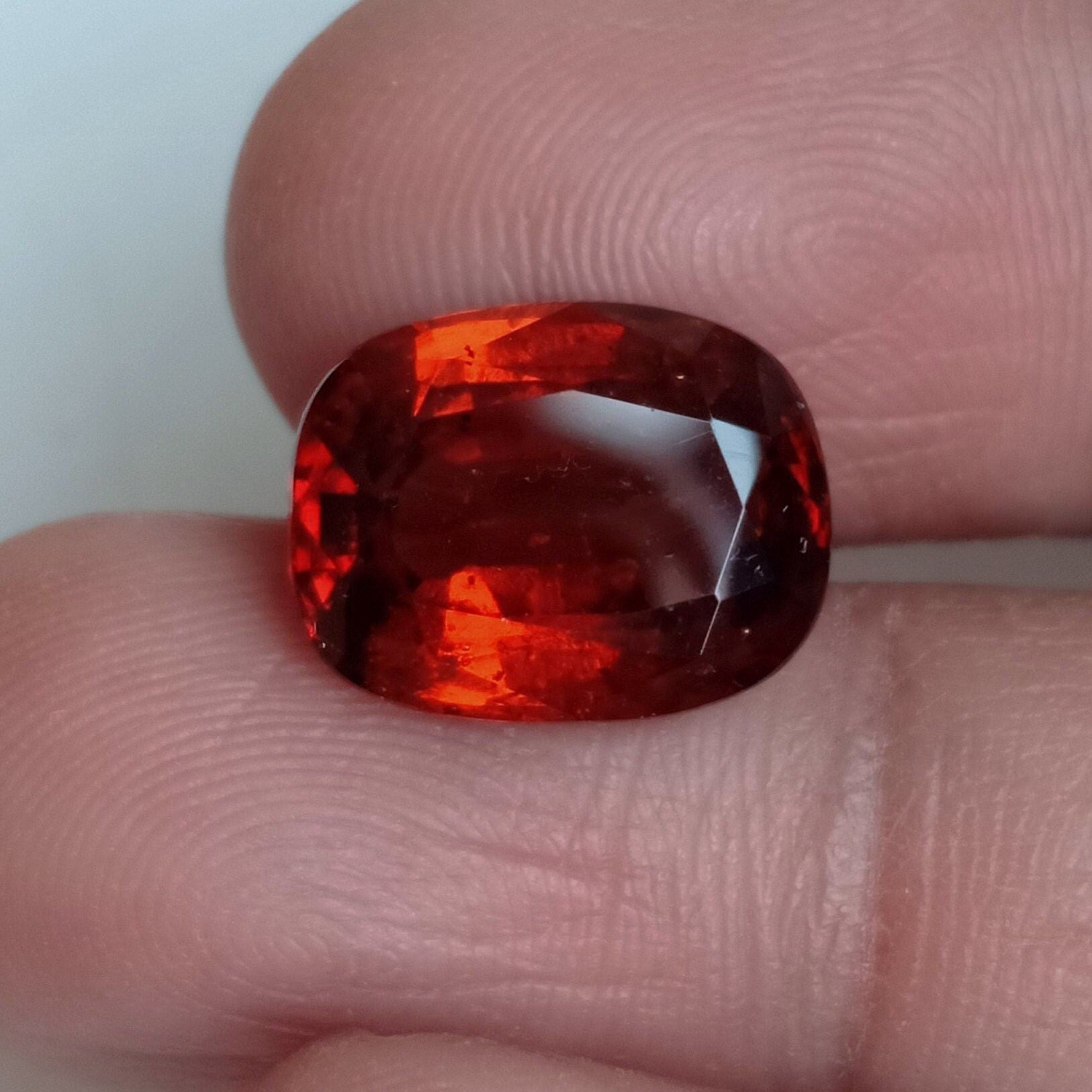 Natural Red Orange Hessonite Garnet Loose Gemstone, 6.87 Ct Oval