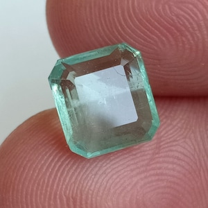 9.06x8.51 mm Intense Green Natural Loose Zambian Emerald- Cushion Cut,Muzo Mine Color Octagon Cut Emerald, Genuine Emerald Gem,3.40 cts