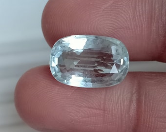 7.43 Carat Natural Aquamarine Goshenite Cushion Cut Stone