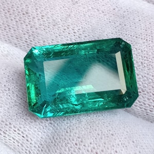 12,62 Cts IGI zertifizierter natürlicher Smaragd, BIG seltenes Smaragd-Oktagon, 17,59 x 11,63 x 7,32 mm, Smaragdschliff, hochwertiger sambischer Smaragd, Mai-Geburtsstein