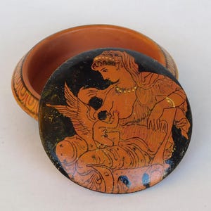 Red figure Jewellery Box (Pyxis) - Aphrodite, Eros - hand painted greek pottery