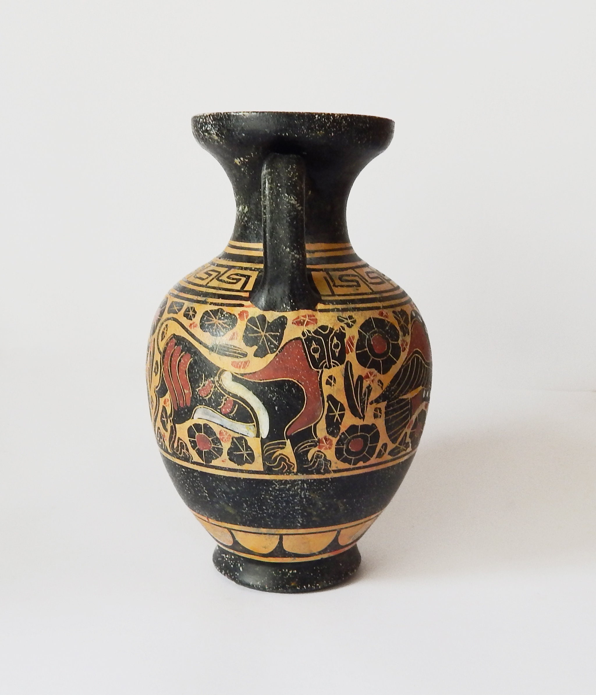 コリント式陶器のアンフォラ - 古代ギリシャ陶器のレプリカ、手描き