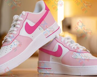 Chaussures Air Force 1 roses personnalisées, chaussures imprimées main Air Force 1, cadeau fête des mères pour femme