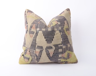 Vintage Kilim Pillow, 18x18 Turkish Kilim Pillow, Home Decor, Ethnic Pillow, Kilim Cushion Cover, Throw Pillow, Home Decor, Accent Pillow
