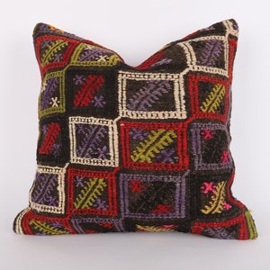 Lila dekoratives Kissen, 20x20 handgewebtes Kelimkissen, lila Kissenbezug, Wollkissenbezug, Pastellkissen, Couchkissen