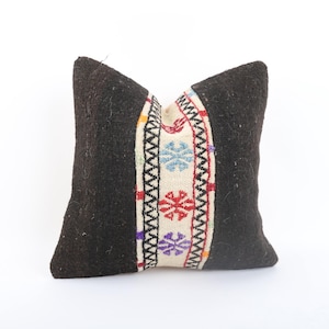 Handamde Carpet Pillow, 16x16 Turkish Kilim Pillow, Bohemian Kilim Pillow, Decorative Sofa Pillow, Boho Tribal Decor, Accent Cotton Pillow