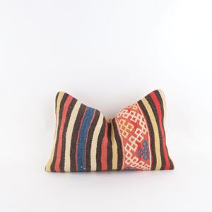 Funda de cojín Kilim turco tejida a mano: Cojín bohemio azteca vintage (30,5 x 50,8 cm)