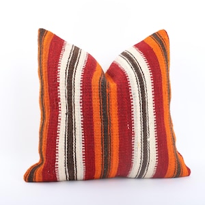 Embroidered Kilim Pillow, 16x16 Pillow Case, Boho Carpet Pillow, Decorative Throw Pillow, Ethnic Kilim Pillow, Kilim Cushion Cover