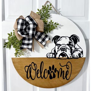 English Bulldog Welcome Sign: 18" Door Hanger