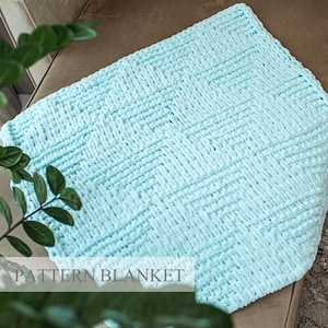 Loop yarn blanket pattern pdf, Chunky Knit Blanket, Alize Puffy Blanket Pattern, Finger knit blanket pattern, Pyramid Pattern