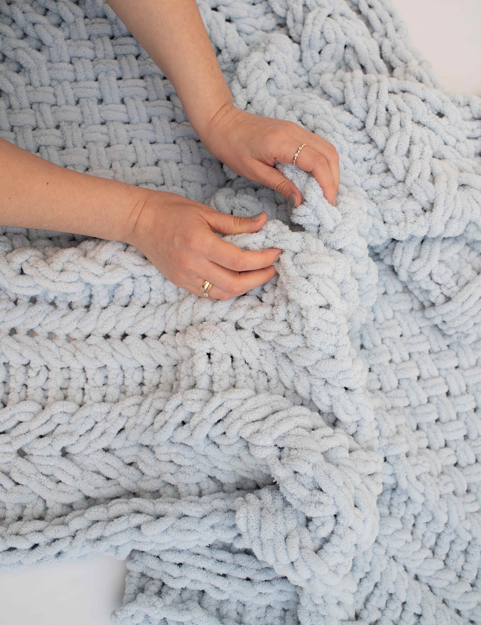 Loop Yarn Blanket Pattern Finger Knit Blanket Pattern Pdf Etsy